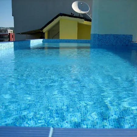 فندق Royal 3*
